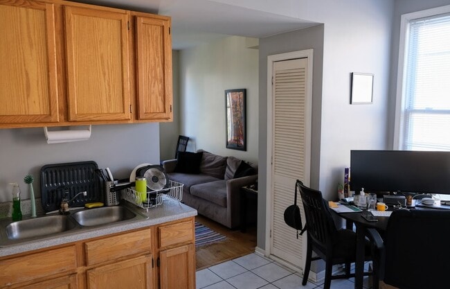 Photo - 1025 W Cullerton St Unit 3F