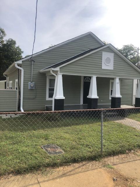 Photo - 117 Henderson St