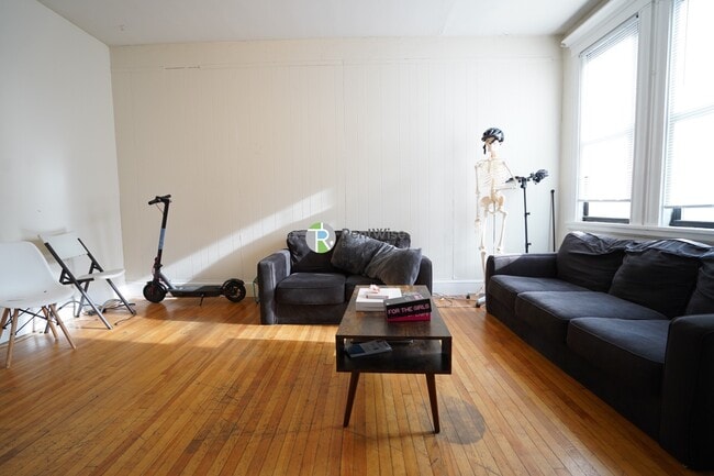 Photo - 72 Gardner St Unit C2