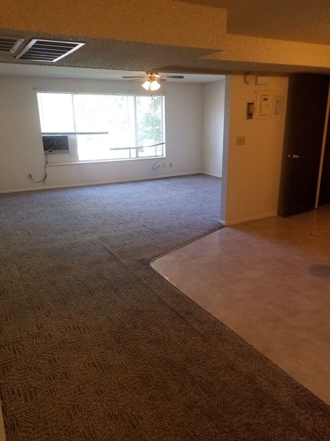 Building Photo - SINGLE FAMILY HOUSING -  2 bed/1 bath just off of University Parkway in Orem Unit 5
