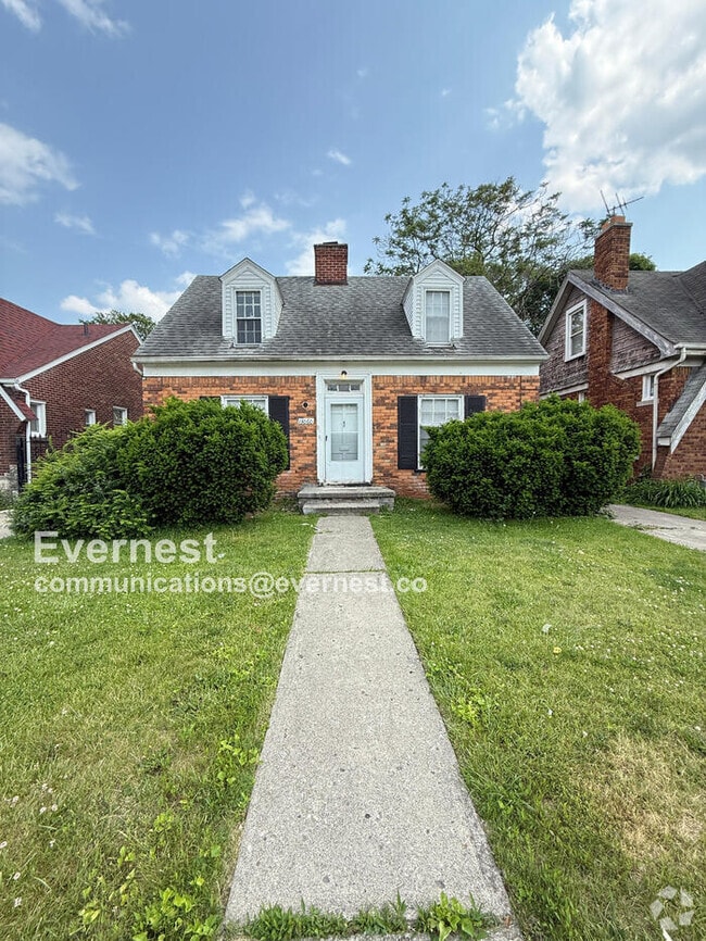 Building Photo - 13060 Rosemary St Rental