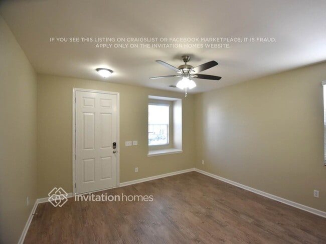 Photo - 134 Parkmont Way