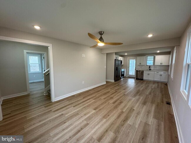 Photo - 9135 CUCKOLD Rd