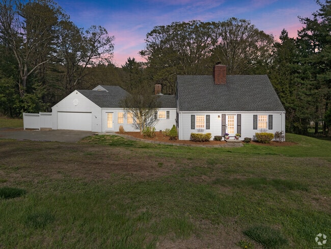 Building Photo - 486 Deercliff Rd Rental