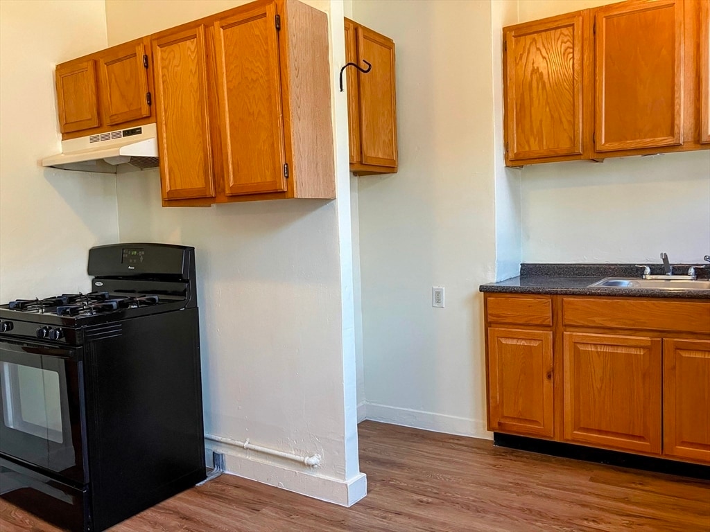 Photo - 25 Hosmer St Unit 3R