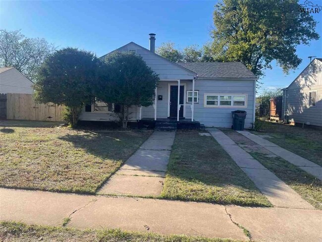 Building Photo - 3310 Sherwood Ln