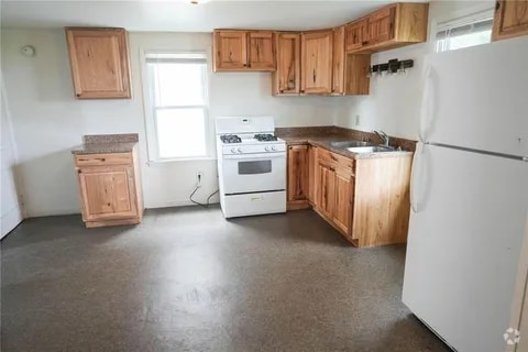 Building Photo - 1309 Church St Rental