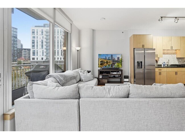 Photo - 215 10th Ave S Unit 333