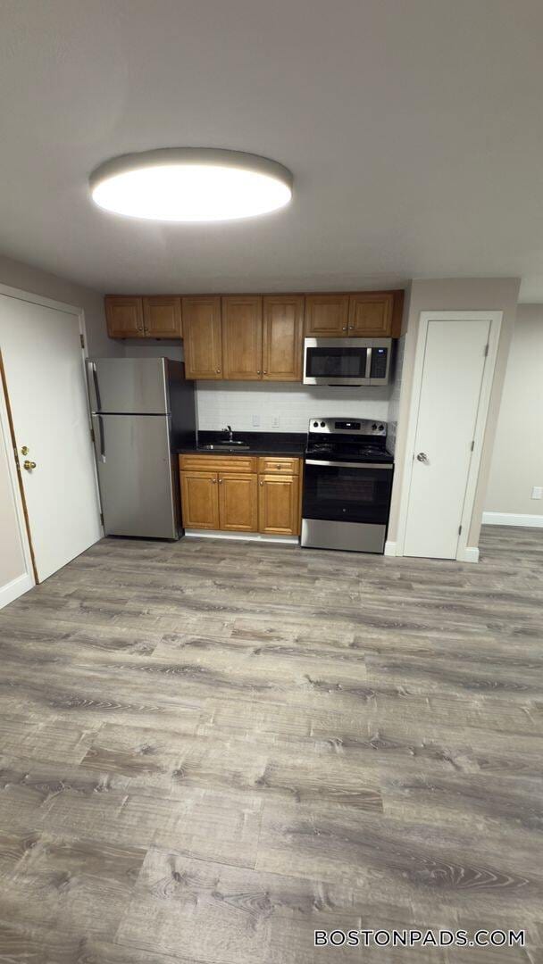 24 Ridgewood Ln Unit 3
