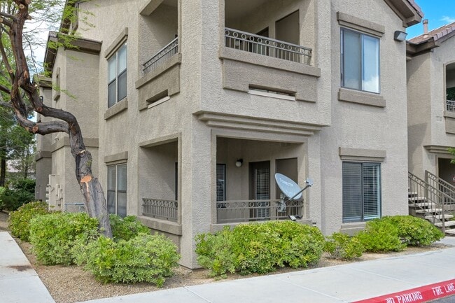 Photo - NW!! Gated!!! Clubhouse!!!Community Pool!!! 1st Floor Condo!!! Wood like floors!! No Carpet!! Unit 1061