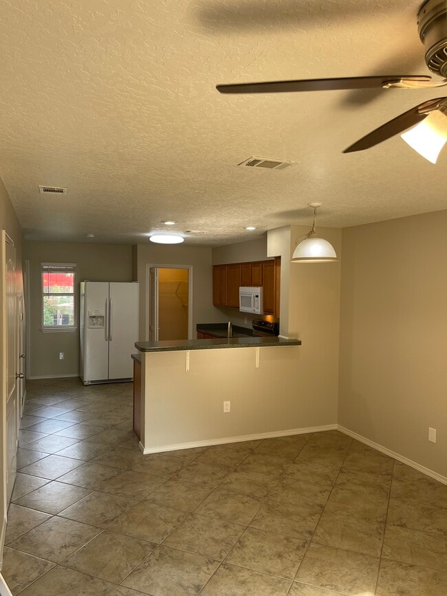 Photo - 1829 Shay Lin Ct