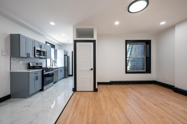 Photo - 391 CENTRAL Ave Unit 3