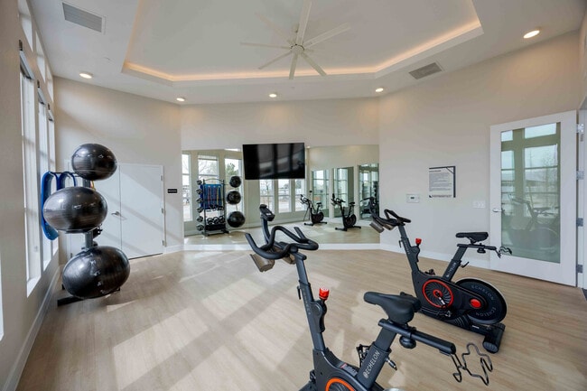 Ascend Symmetry at Cadence apartments — community photo