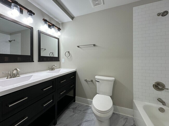 Photo - Historic Luxury Apartments Unit 3