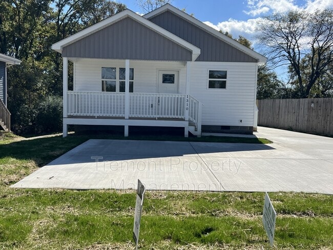 Building Photo - 1310 E 36th St