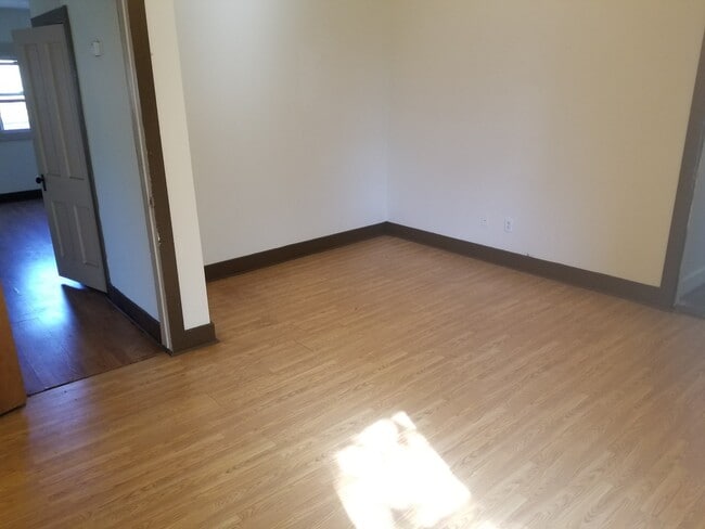 Photo - 199 Eastern Ave Unit Apt 3