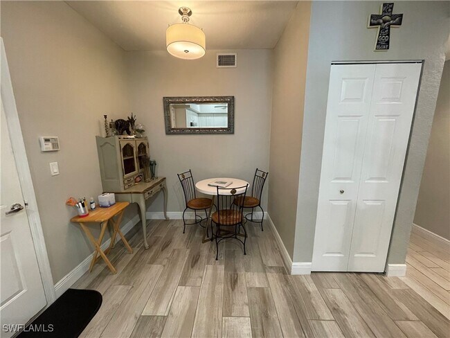 Photo - 1130 Partridge Cir Unit 102