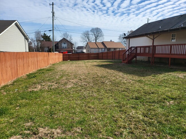 Photo - Large 3br 2ba with garage and privacy fence in Antioch, Tn
