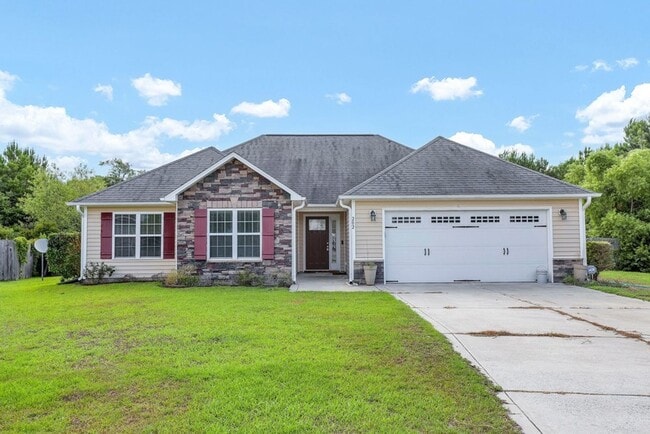 Building Photo - 202 Marsh Haven Dr