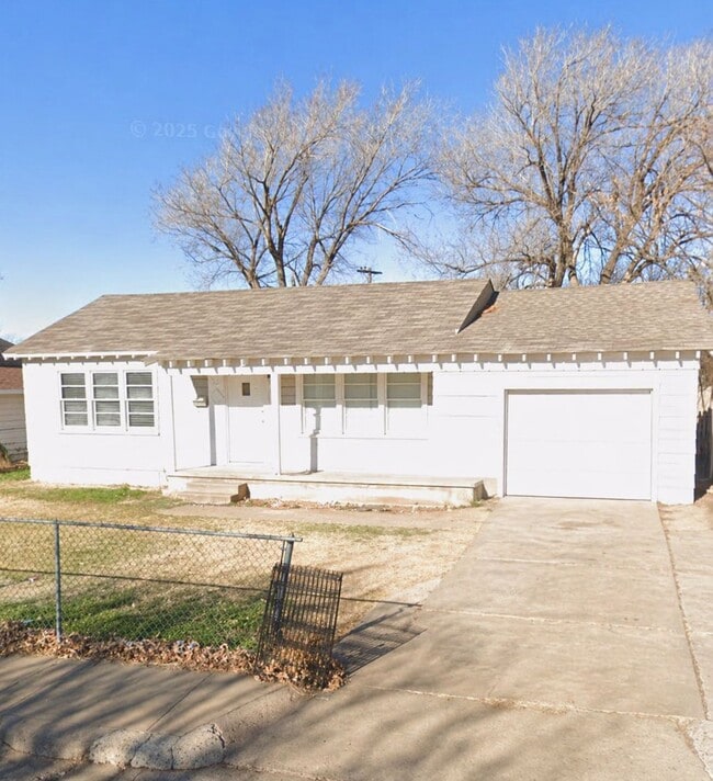 Building Photo - 1809 Poplar St