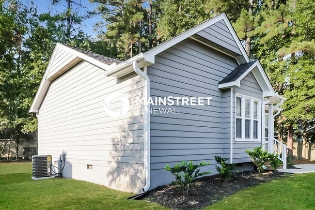 Photo - 3 Bedroom Pet-Friendly Home in GARNER, NC with Main Street Renewal