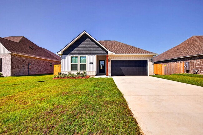 Photo - 7719 Claymont Cir