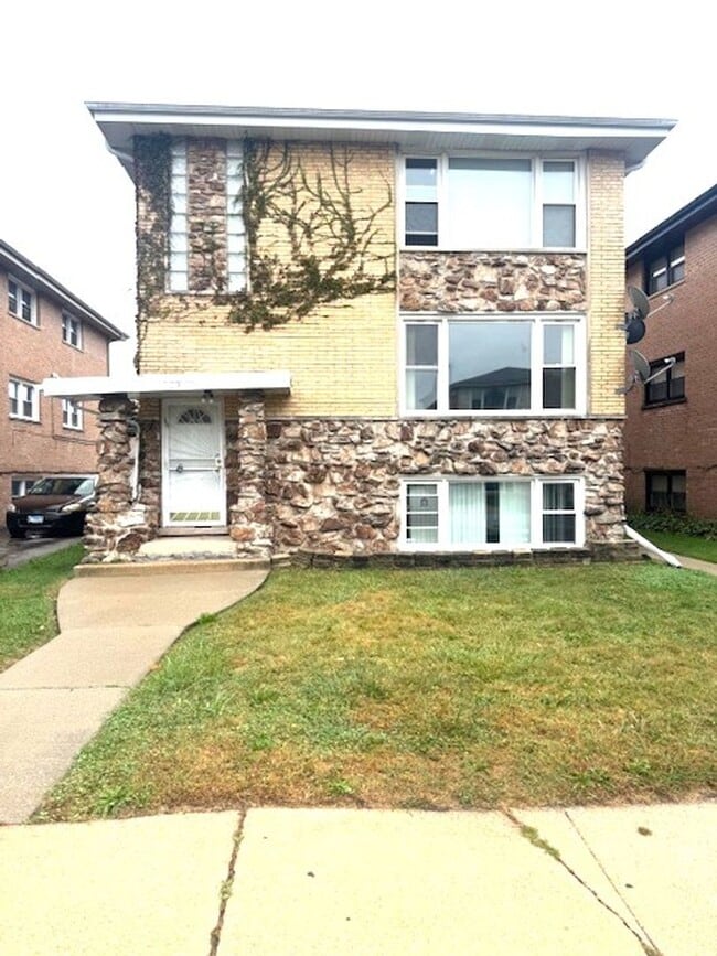 Building Photo - 339 Yates Ave Unit -1-For Rent