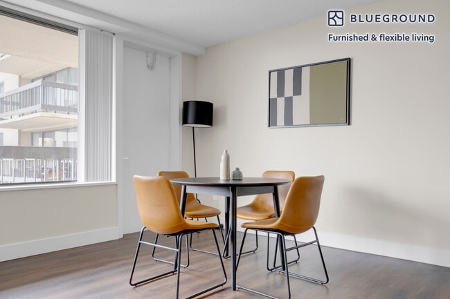 Photo - 1515 Richmond Hwy Unidad FL12-ID445