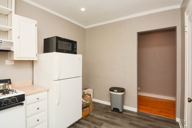 Photo - 5516 N Kenmore Ave Unidad 104