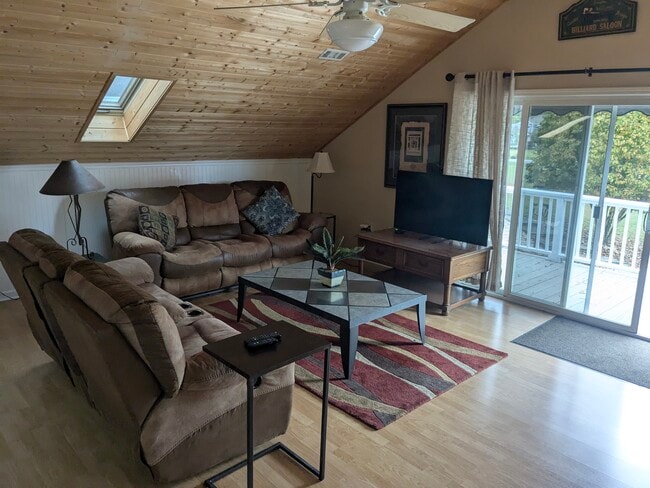 Photo - 128 Perrin Dr Unit A