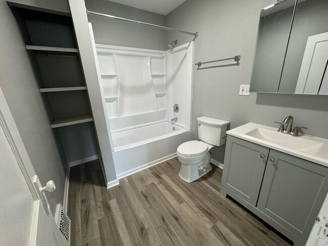 Photo - 841-841 Allison Ave Unit 841 - Up