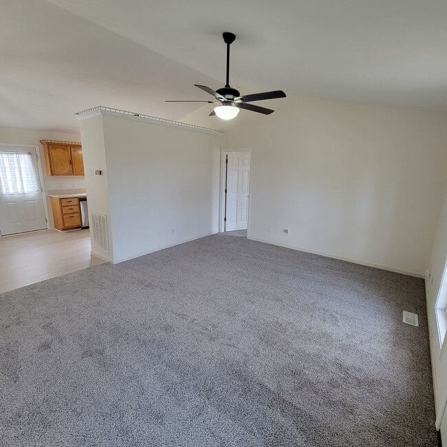 Photo - 3 Bedroom, 2 Bathroom-Updated-Rental-Cooke...
