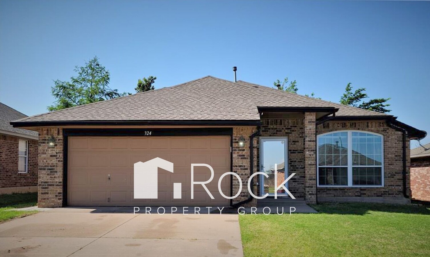 4 Bedroom Home in Moore - 4 Bedroom Home in Moore