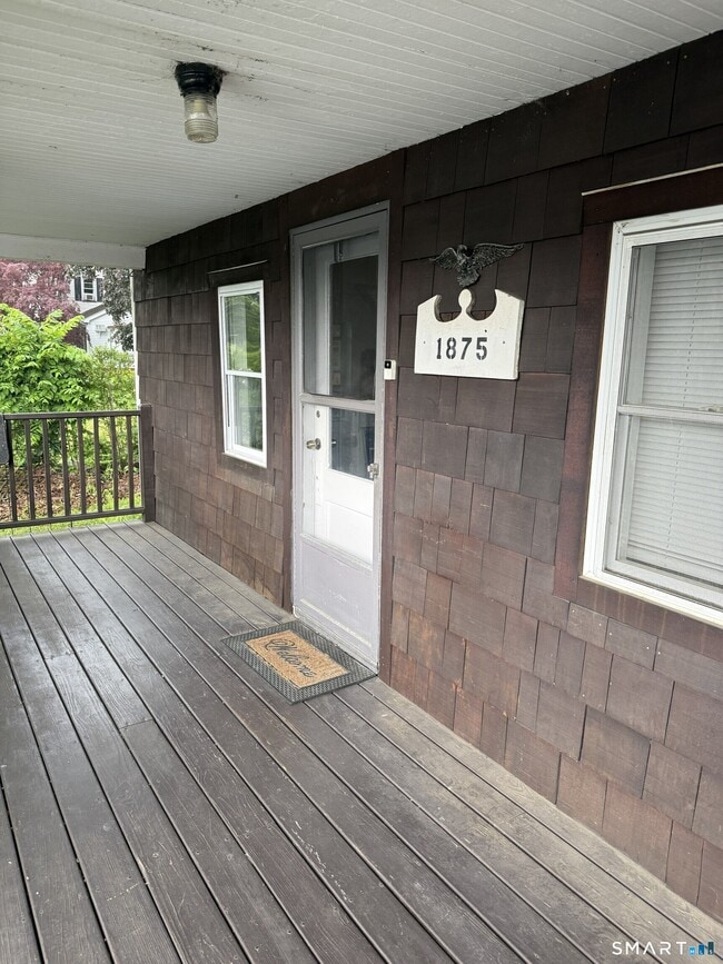 Building Photo - 121 Grove St