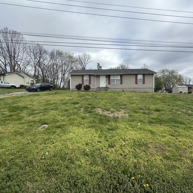 Photo - 361 Dupuis Dr