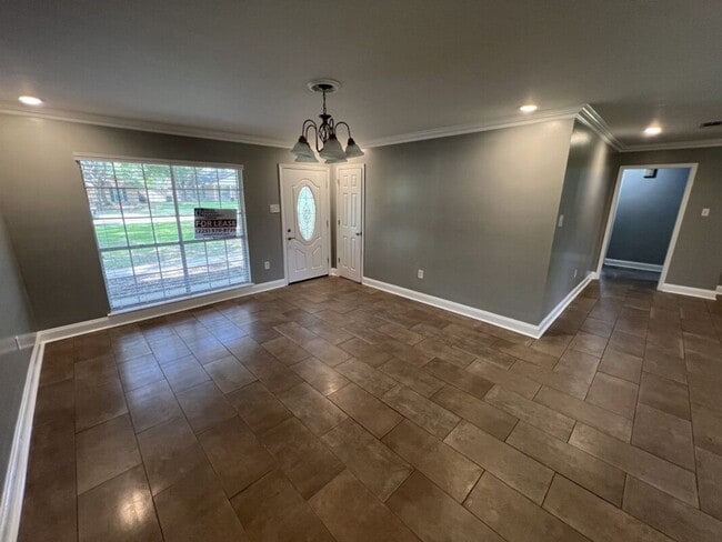 Photo - Charming 3 Bedroom Home in a Prime Zachary Location & School District!