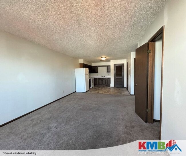 Photo - 1233 S Gilbert Ct Unidad D