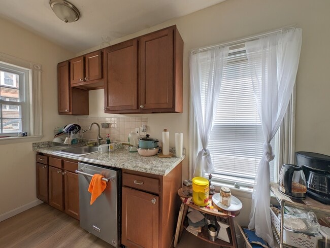 Photo - 35 Pearson Rd Unit 1