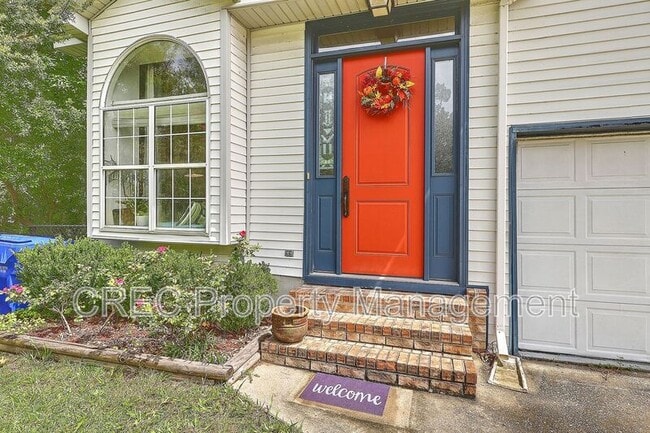 Photo - 2318 N England Ct