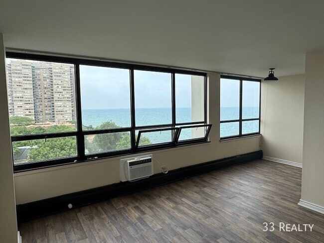 Building Photo - 6171 N Sheridan Rd Unit 905 Rental