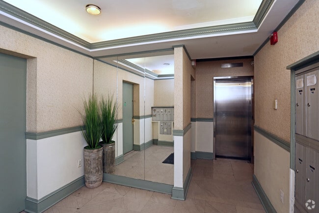 Photo - Juniper Place