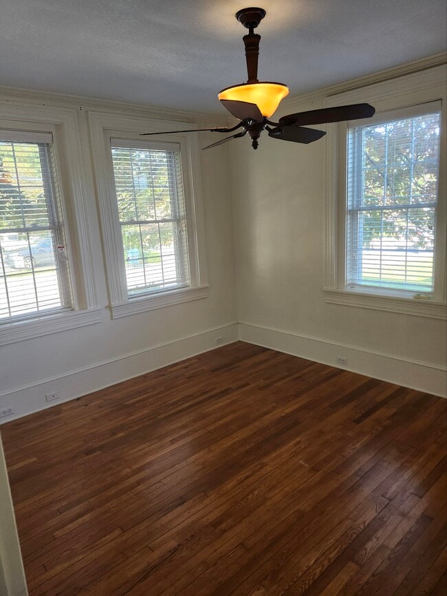 Photo - 616 5th Ave W Unit Apt 1