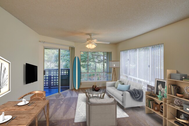 Apartment with lanai
