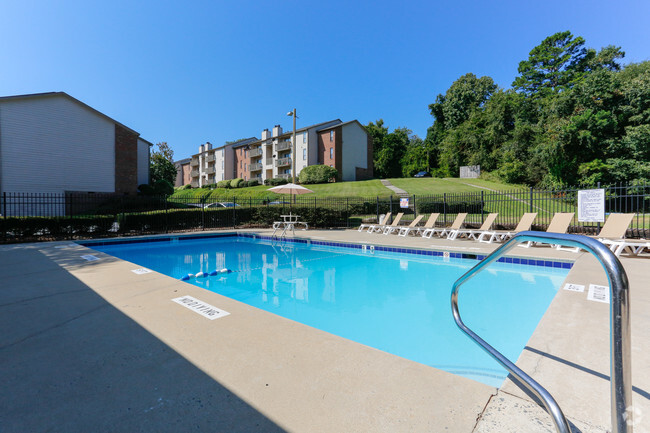 Building Photo - Sharonridge Apartments