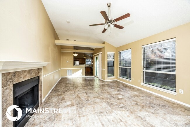 Photo - 450 Appomattox Dr