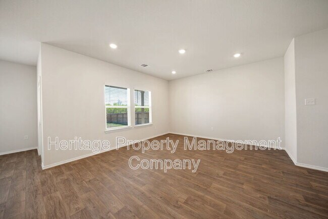 Photo - 15638 Clove Spice Wy