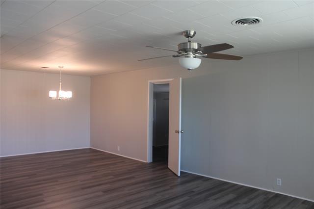 Photo - 409 W Main St