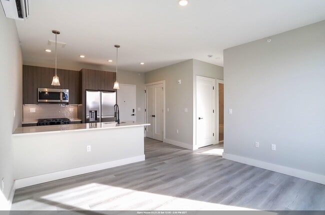 Building Photo - 3516 John F. Kennedy Blvd Unit 505