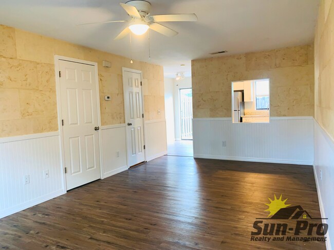 Photo - 980 Canal View Blvd