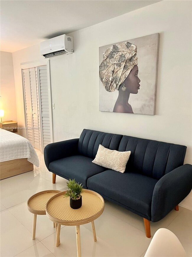 Photo - 1604 Drexel Ave Unit 103